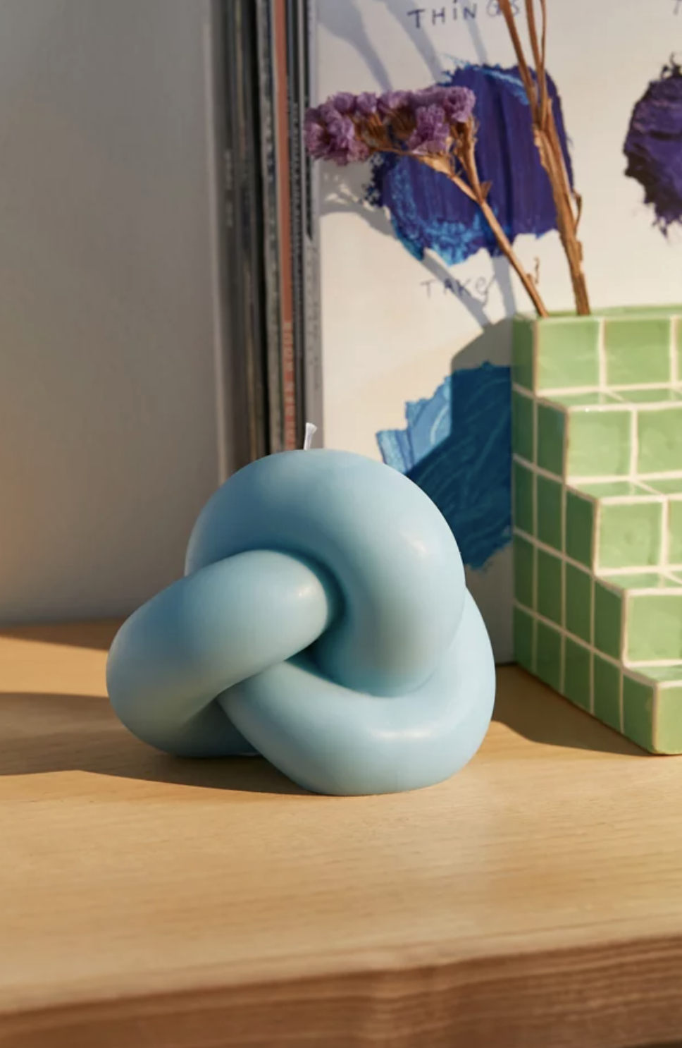 the blue knot candle