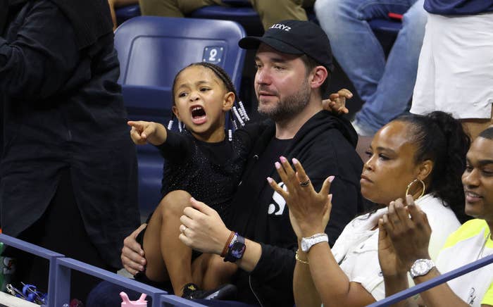 Olympia and Serena&#x27;s husband in the stands