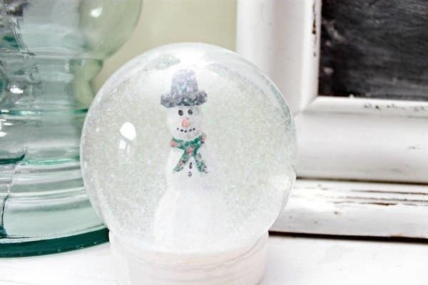 Snowglobe with a snowman inside