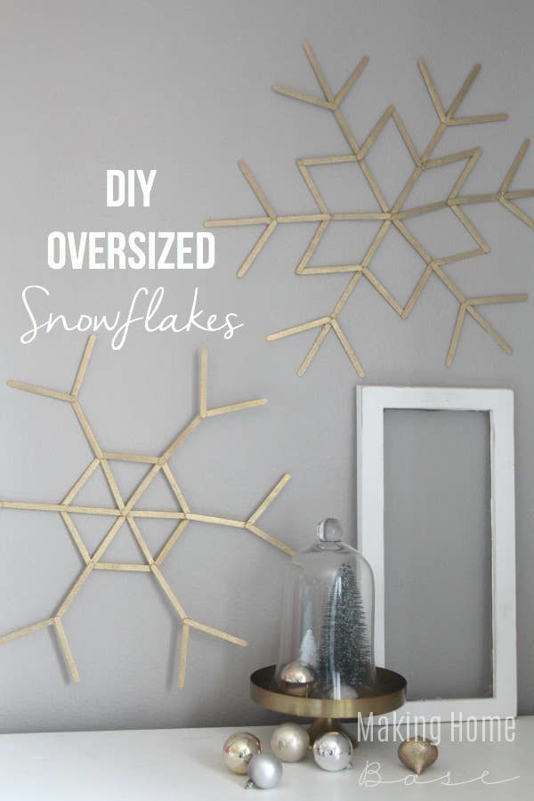 62 DIY Christmas Decorations To Help Deck The Halls - 24