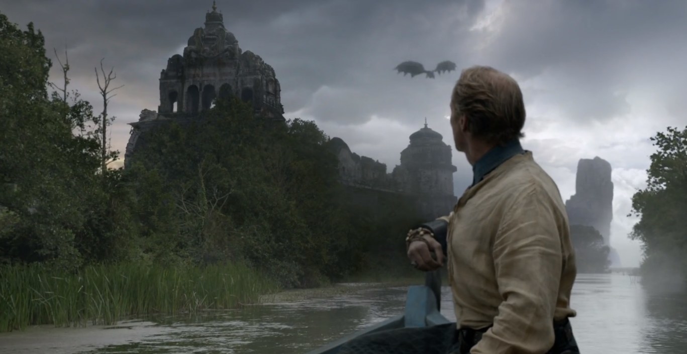 Jorah navigates a small boat through Valyria and watches a dragon fly overhead