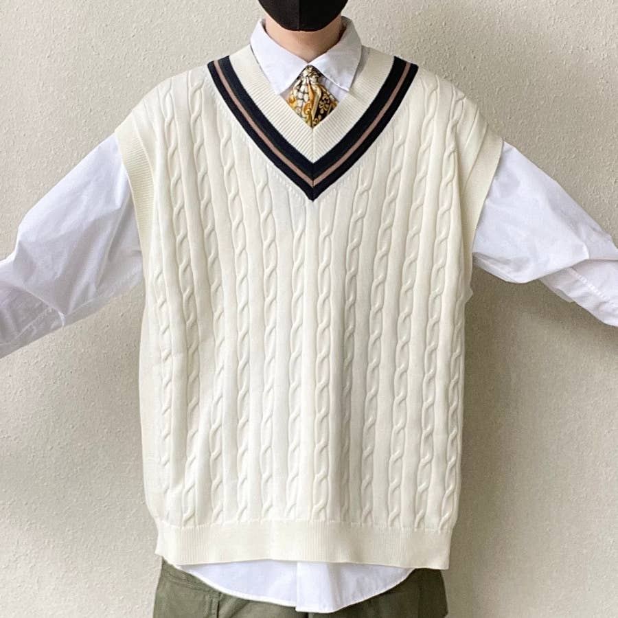 秋のレイヤードコーデにぴったり！グローバルワークの「メンズベスト 