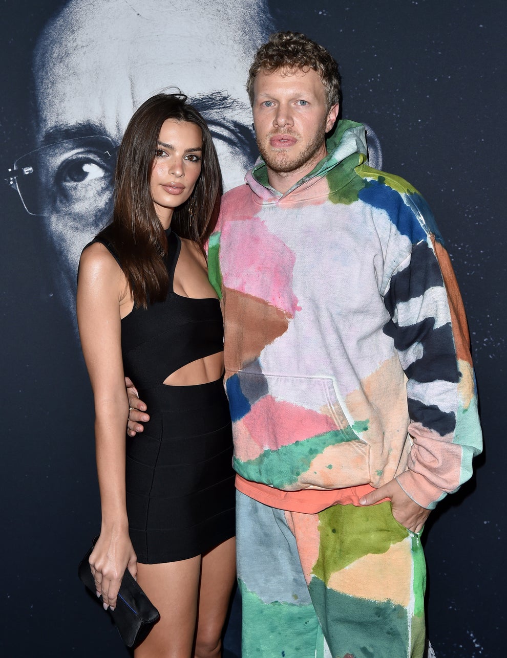 Emily Ratajkowski’s Husband Apparently “Begging” For “Another Chance”