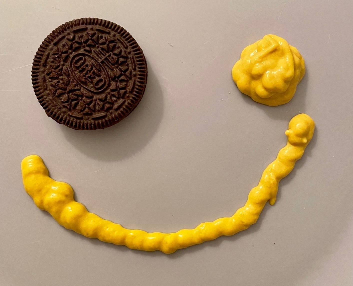 An Oreo with mustard