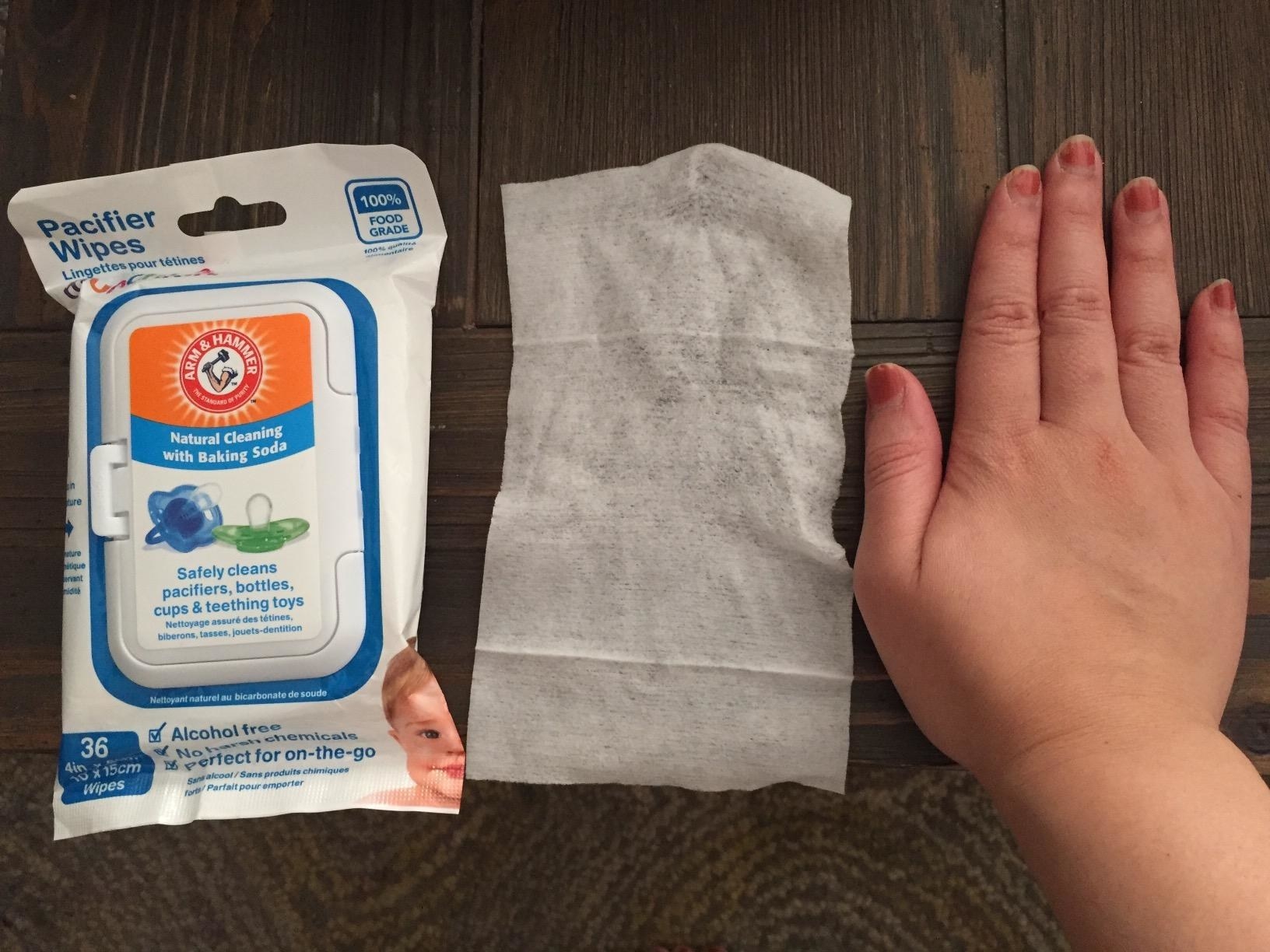 reviewer&#x27;s photo of the wipes