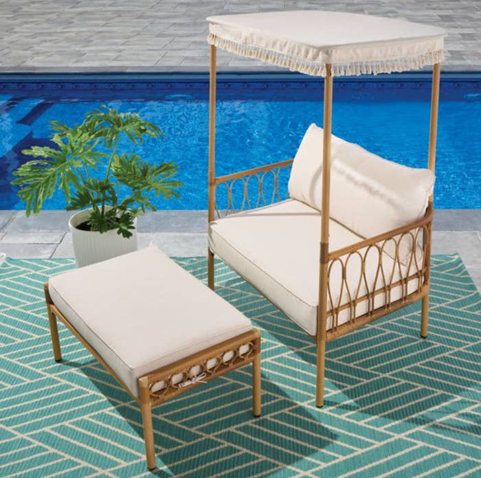 Outdoor Furniture Cleaner  Use on Patios, Wicker, Canvas, Awnings