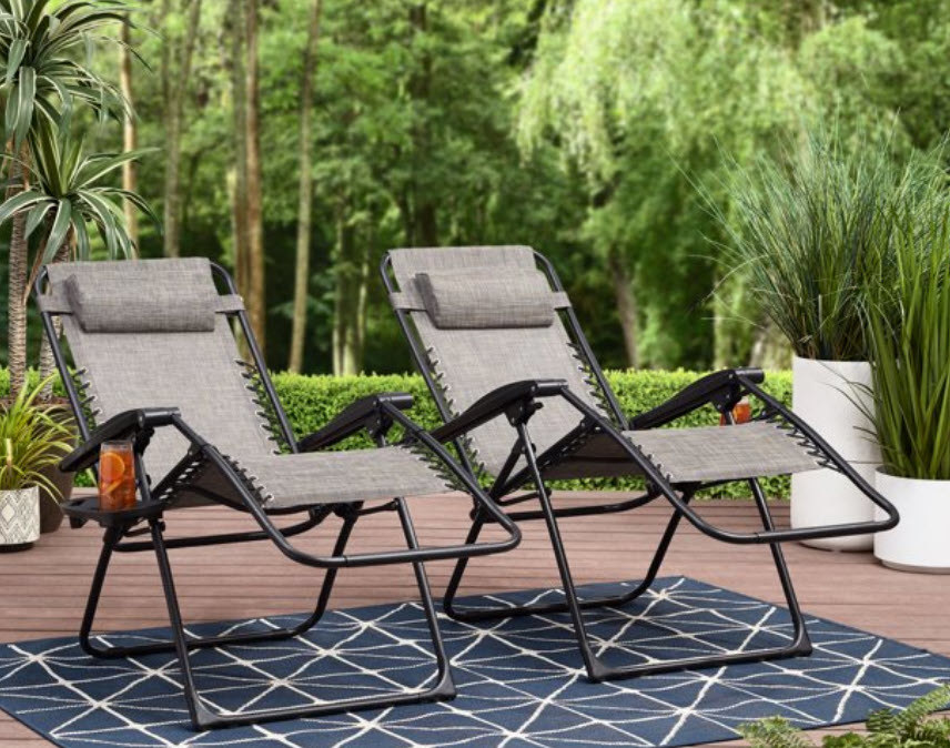 two-piece foldable lounge chairs