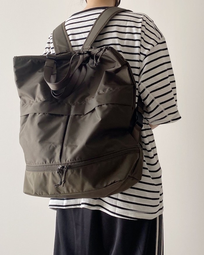 UNIQLO（ユニクロ）のオススメファッションアイテム「ユーティリティ2WAYバッグ」
