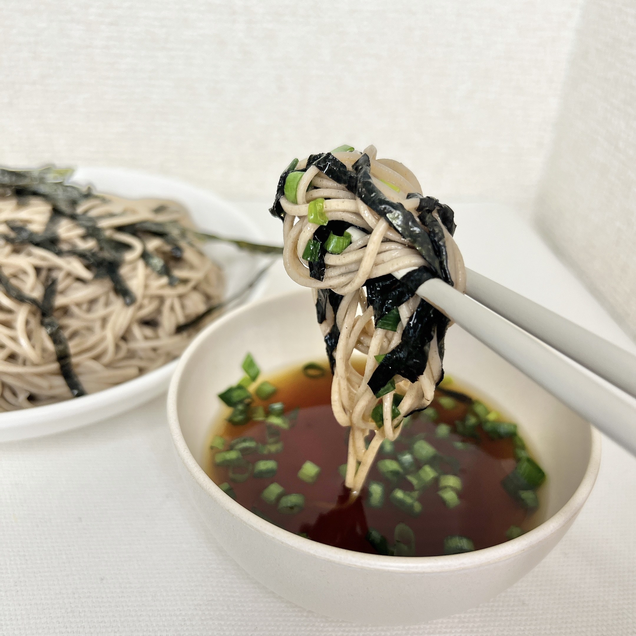 3COINS（スリーコインズ）の便利なキッチンアイテム「みじん切りはさみ」