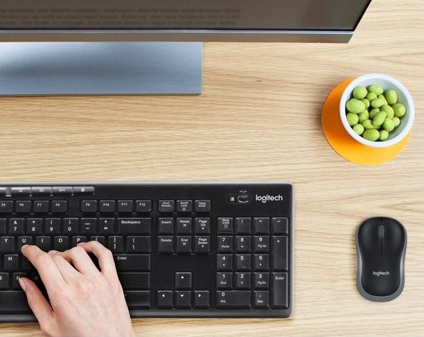 the keyboard and mouse in use