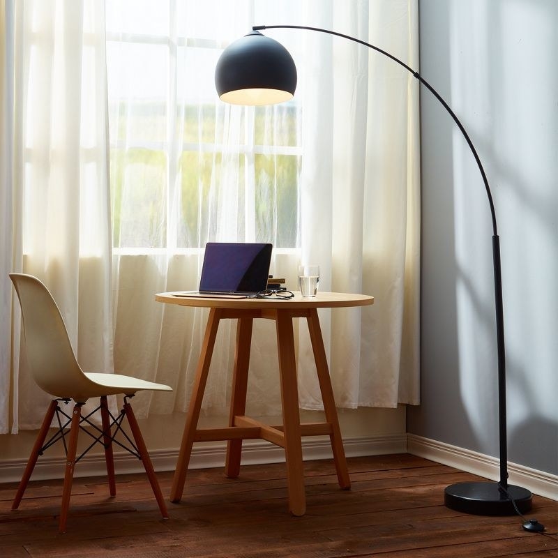 The lamp in the color Black
