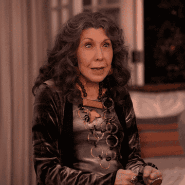 Lily Tomlin saying yes