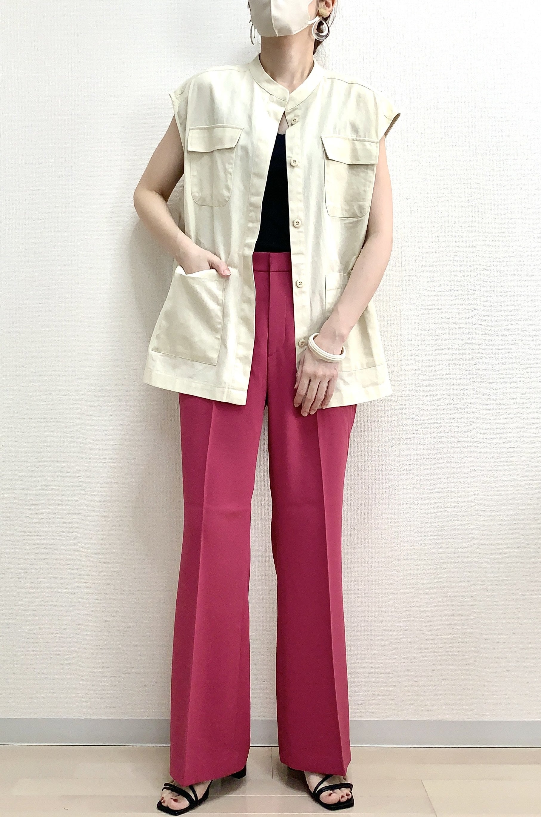 これスタイルめっちゃ盛れる ユニクロの 楽ちんパンツ 脚長効果がすんごいの