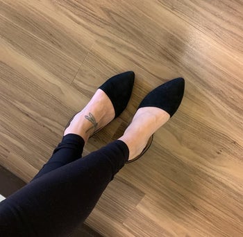 Reviewer pic of the same flats but in black