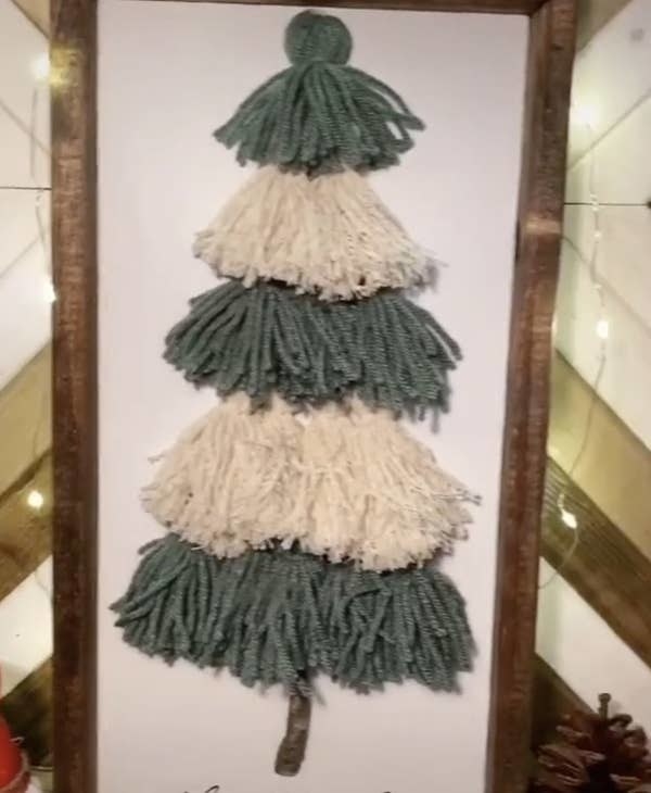 62 DIY Christmas Decorations To Help Deck The Halls - 10