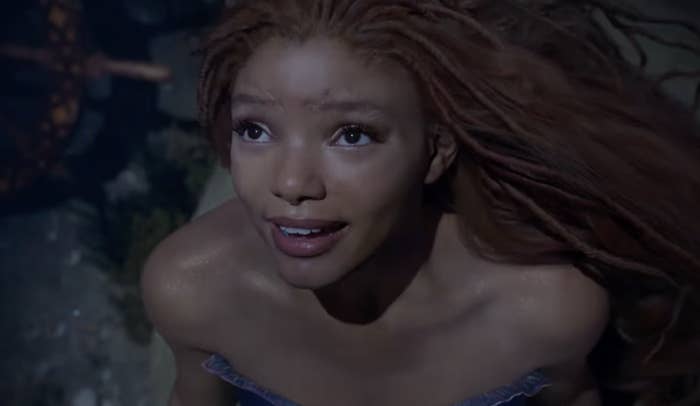 Halle sings underwater as Ariel