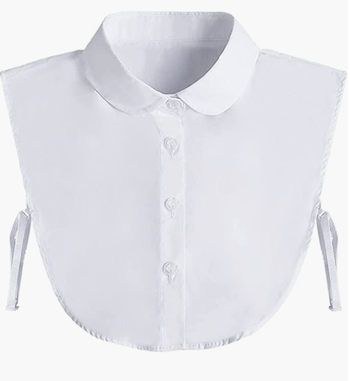 A white detachable peter pan collar with buttons