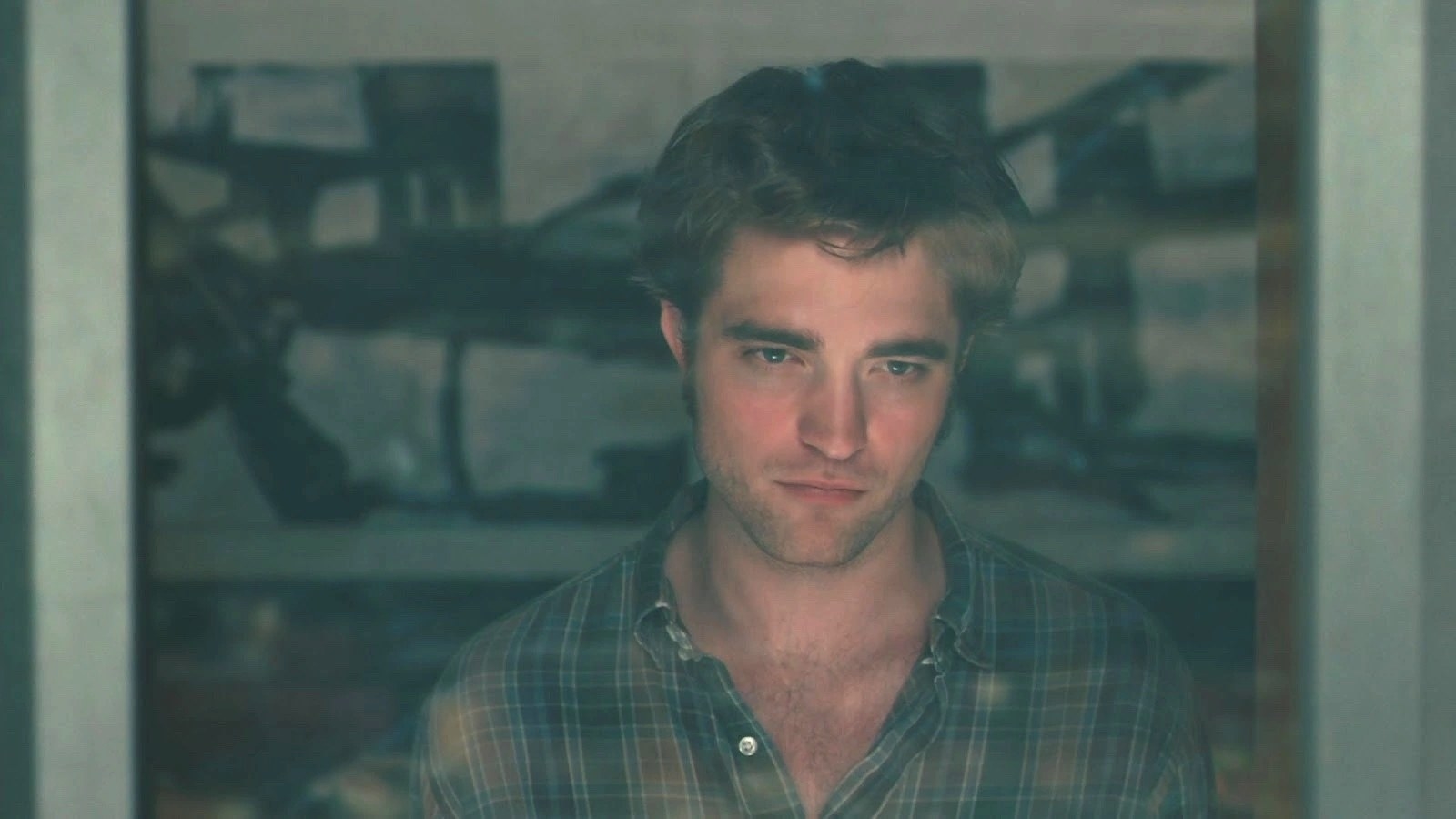 robert pattinson in &quot;remember me&quot;