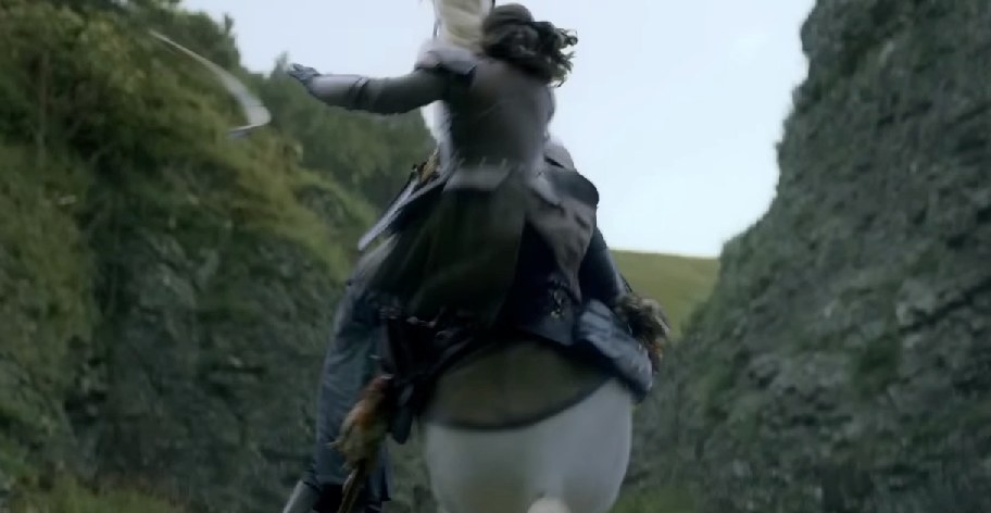 A horse throws a woman off