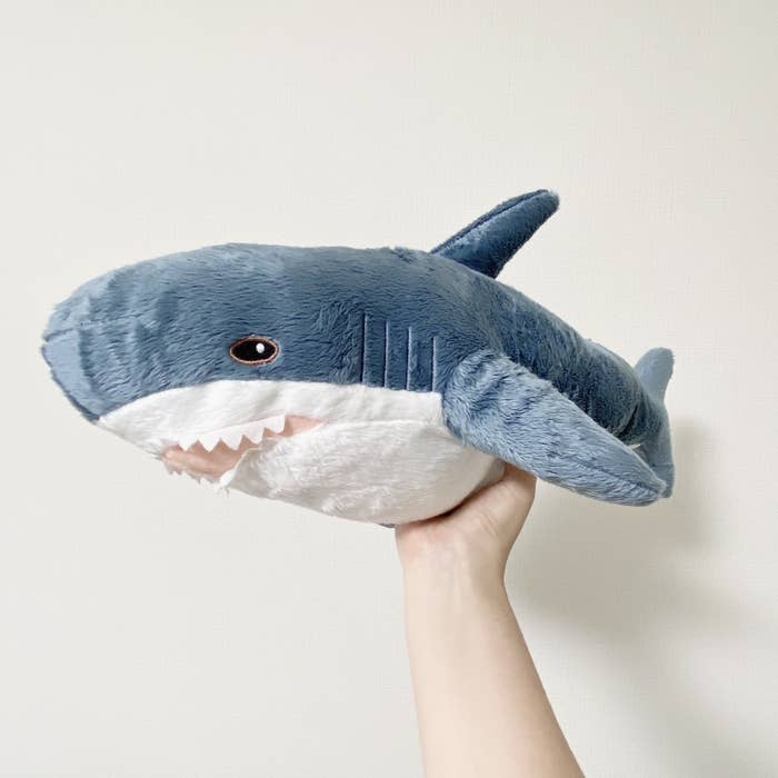 IKEA（イケア）のおすすめぬいぐるみ雑貨「BLÅHAJ ブローハイ ベビーシャーク」
