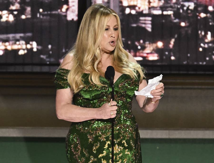 jennifer coolidge green dress Jennifer Coolidge Just Gave the Most Jennifer Coolidge Emmys Speech of All Time