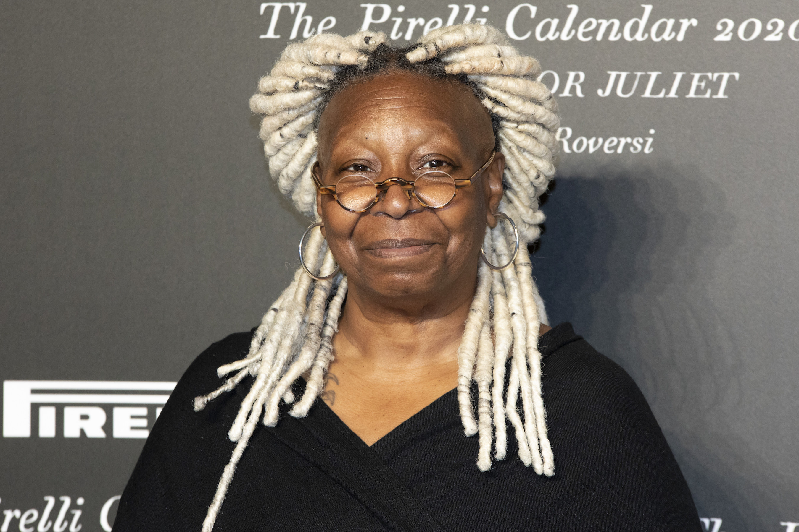 Whoopi Goldberg Doesn't Have Any Eyebrows