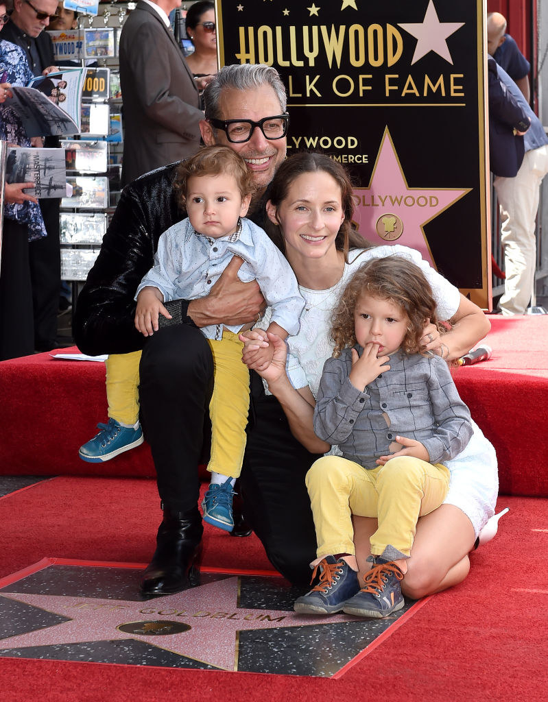 Jeff Goldblum with his wife and kids