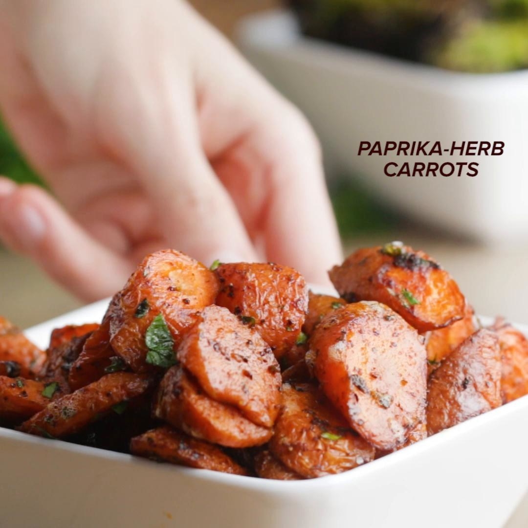 Paprika Herb Roasted Carrots