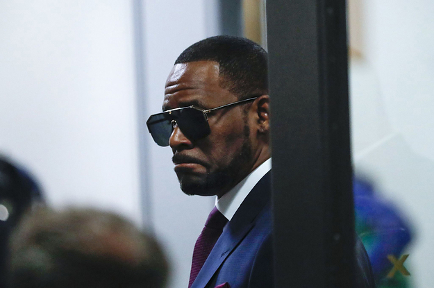 R. Kelly Has Been Found Guilty Of Sexually Abusing And Urinating On A 14-Year-Ol..