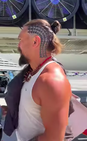 Jason Momoa Showed Off His New Large Head Tattoo - 8