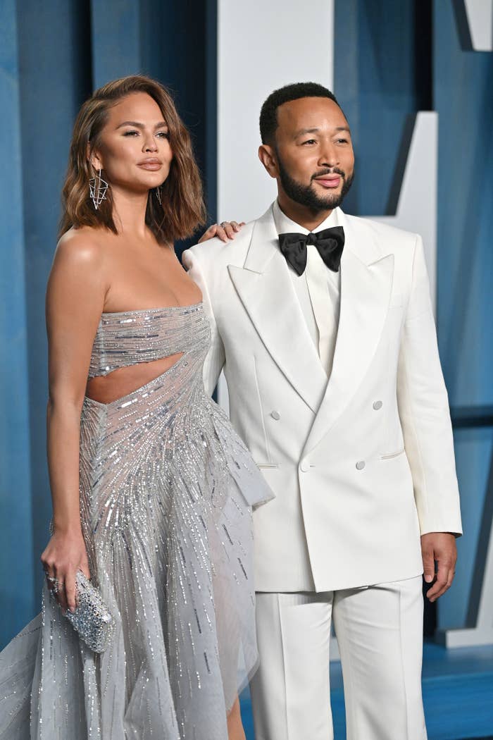 Featured image for Chrissy Teigen Said She’s Realized She Had A Lifesaving Abortion With Her Third Child And Felt “Silly” That It Took Her “Over A Year” To Understand It Wasn’t A Miscarriage