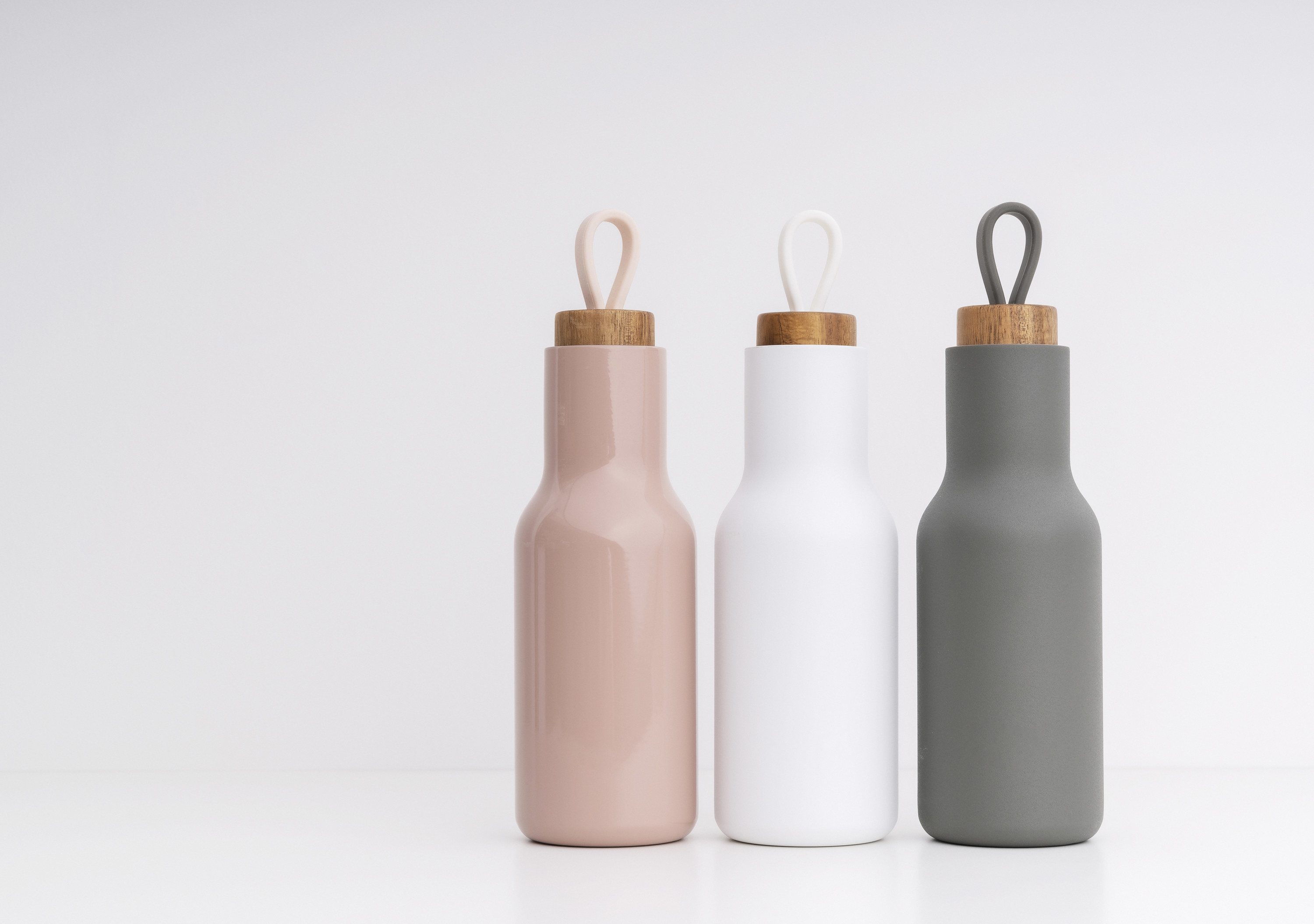 reusable metal water bottles