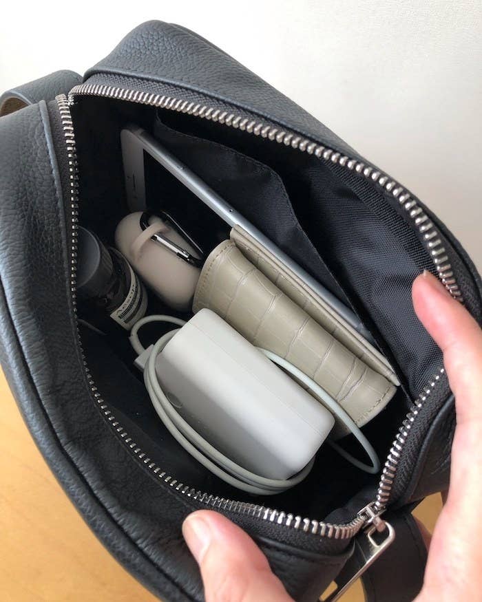 GUさん、正気ですか？本革の「高見えバッグ」これが2990円なんてコスパ 