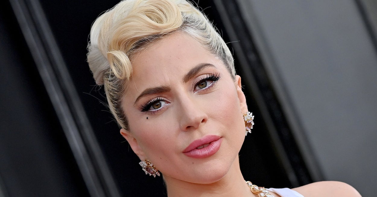 Lady Gaga Apologized To Her Fans After She Was Forced To Cut A Concert Short