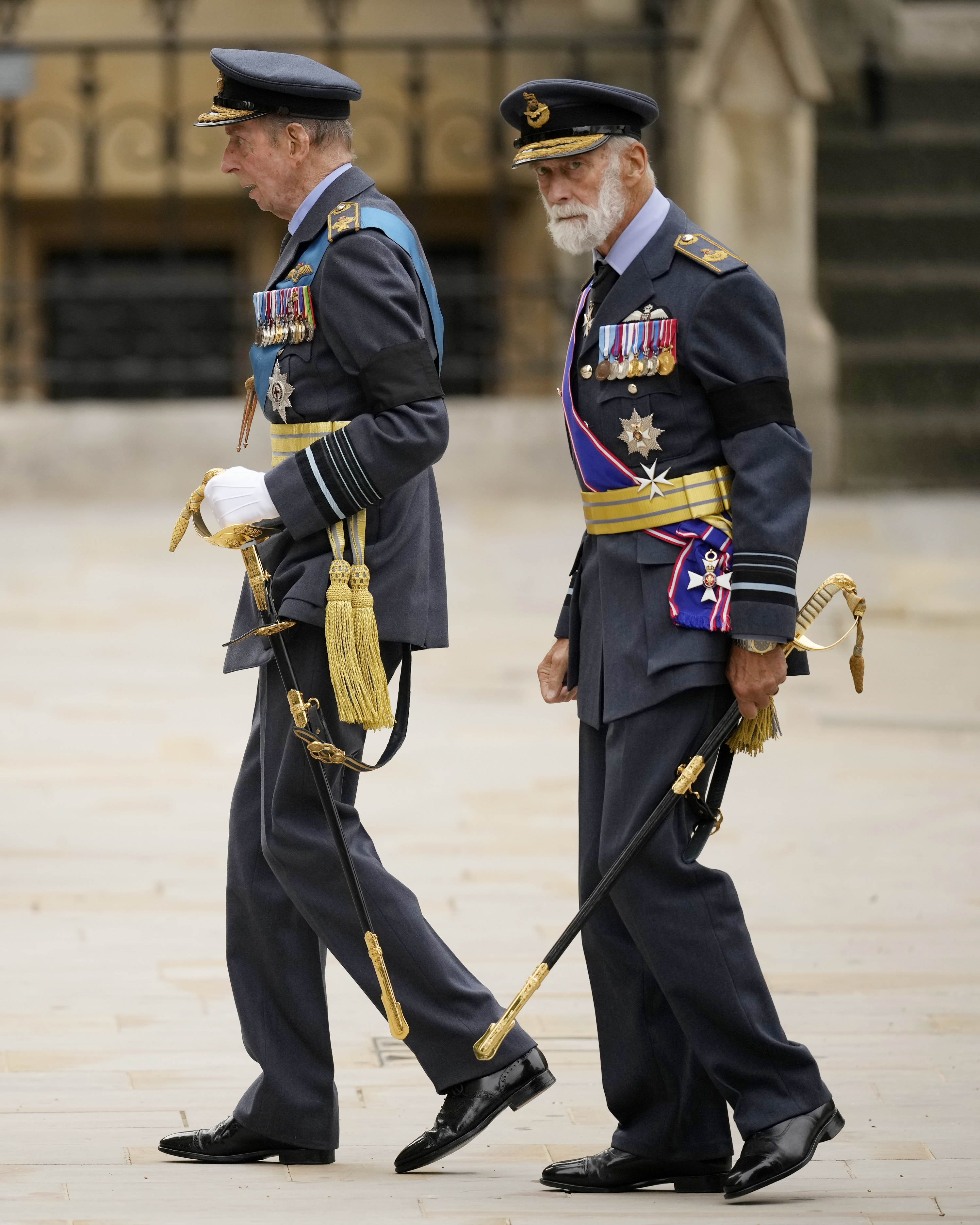 Edward and Michael arrive at Westminster Abbey in military dress ahead of the Queen&#x27;s funeral
