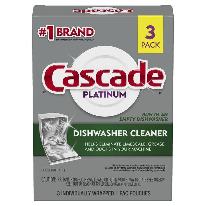 a box of Cascade platinum washer pods