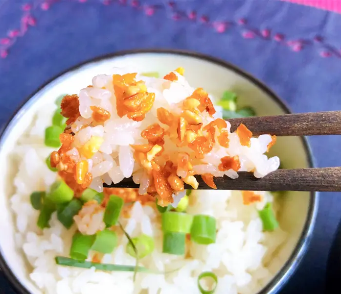 KALDI(カルディ)のおすすめ食品「北海道から 万能香味えび油」