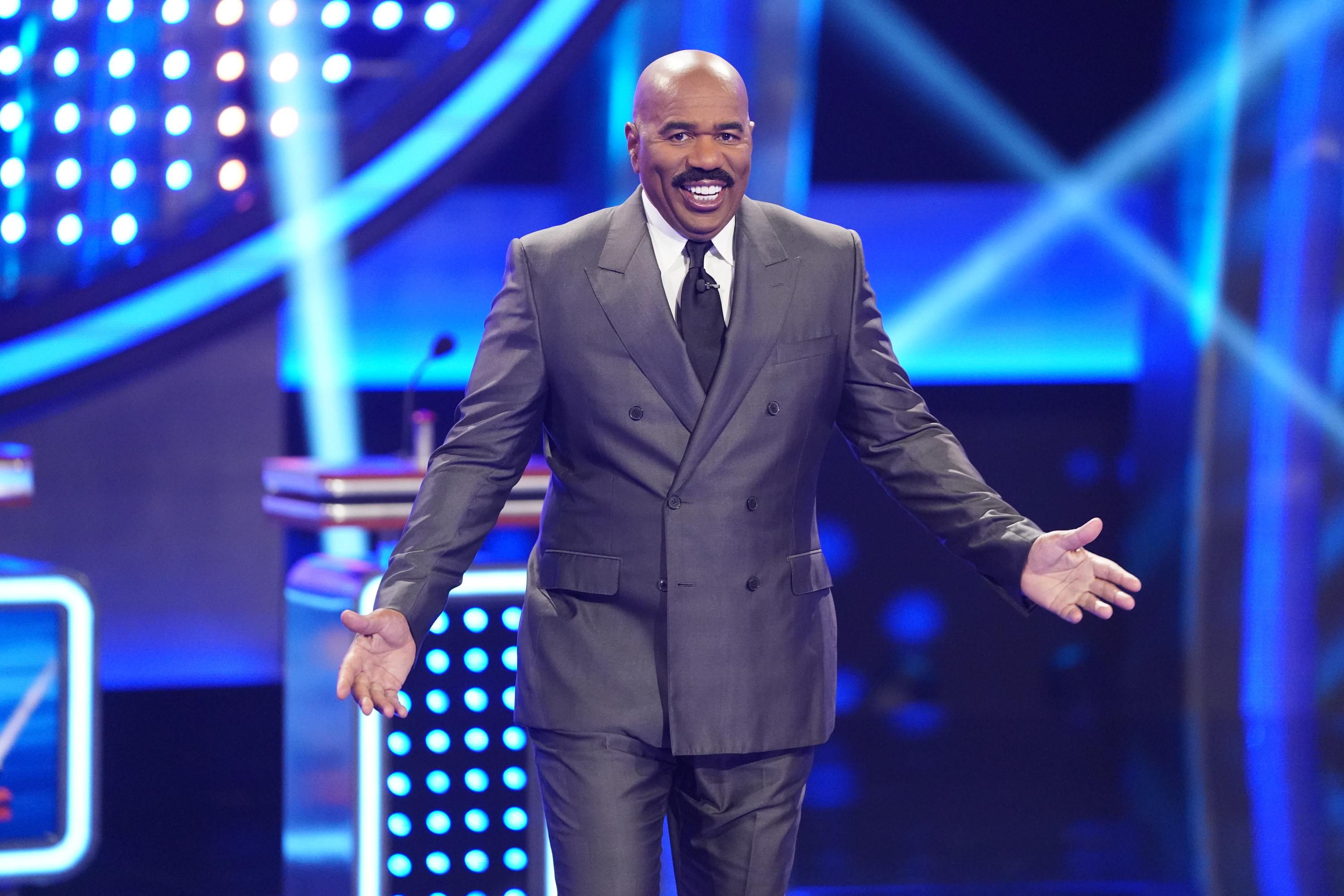 Family Feud Board Game Survey Says Steve Harvey APP STORE