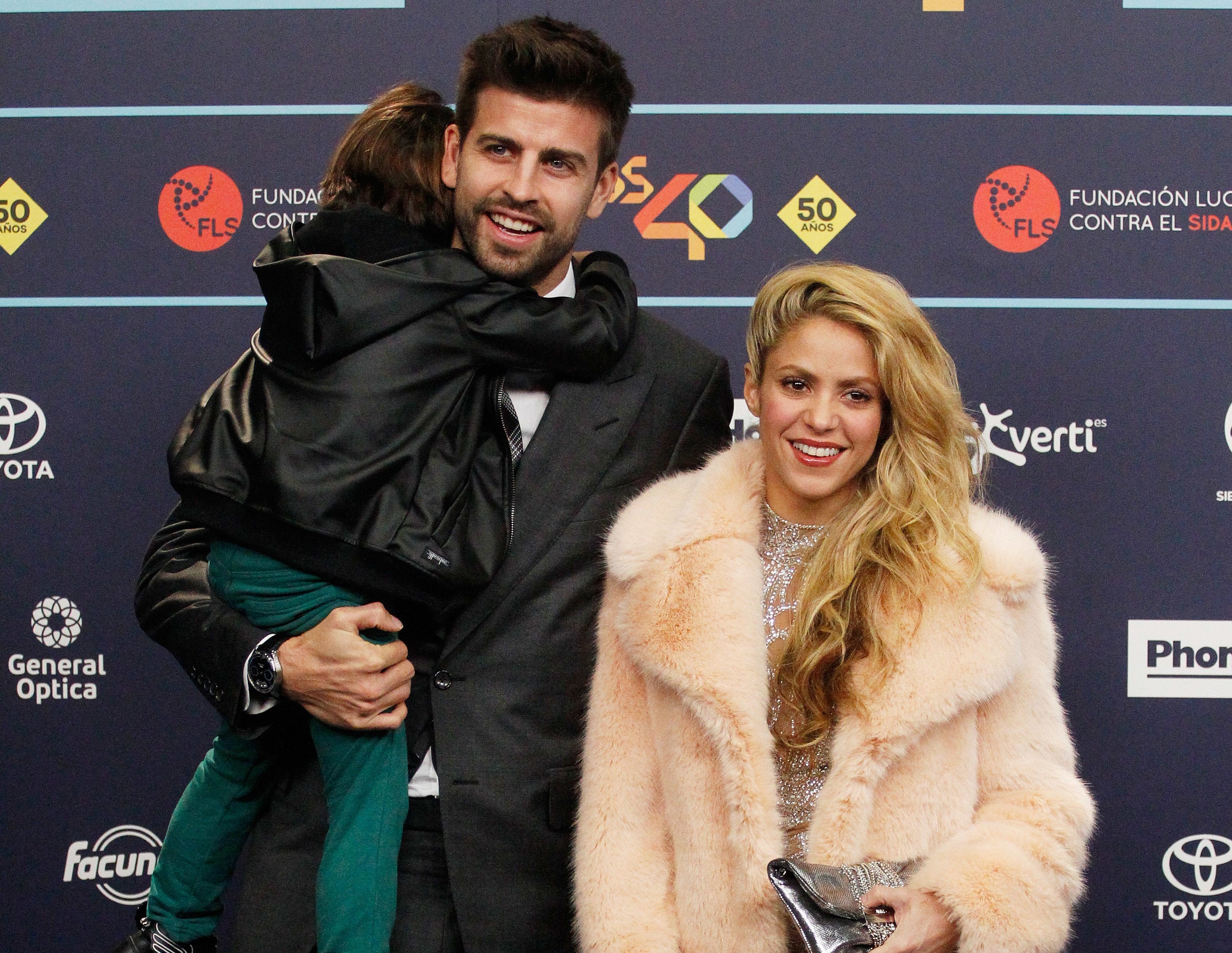 Shakira and Gerard attend an event with Milan