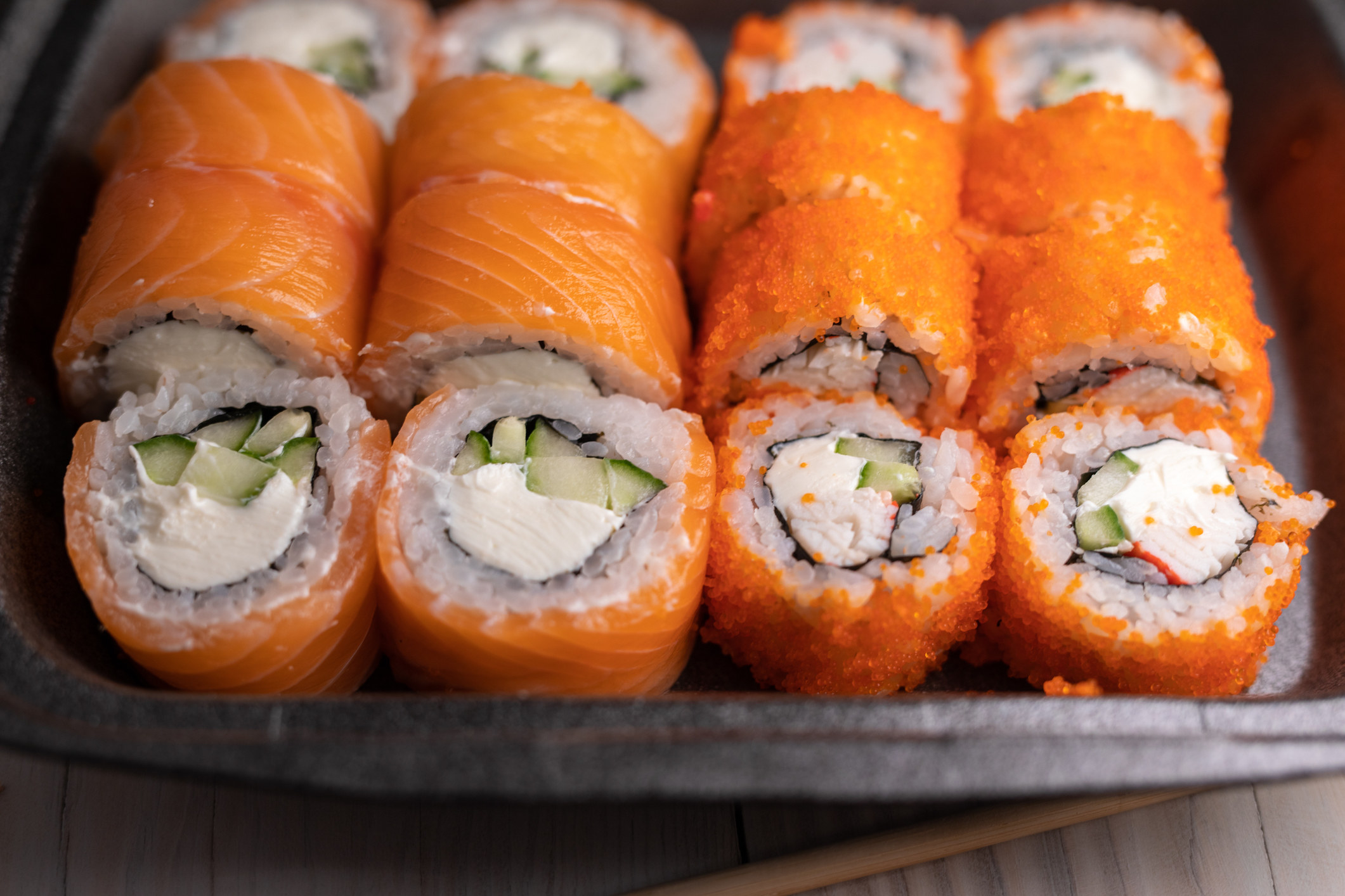 Sushi roll with cream cheese filling.