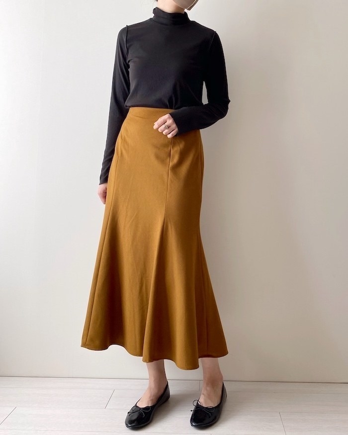 UNIQLO(ユニクロ)のおすすめオシャレスカート「マーメイドスカート(丈標準83~87cm)」