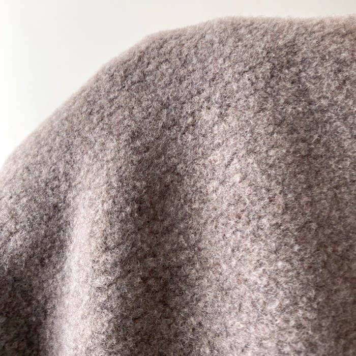 UNIQLO U(ユニクロユー)のおすすめトップス「フリースクルーネックプルオーバー(長袖)」