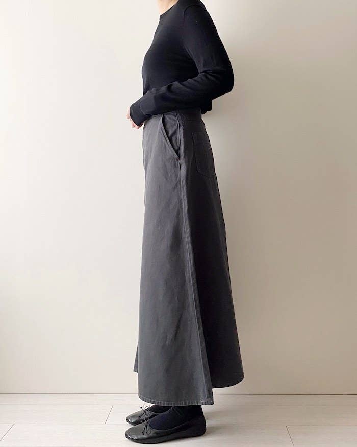 UNIQLOU（ユニクロU）の新作おすすめスカート「フレアロングスカート」