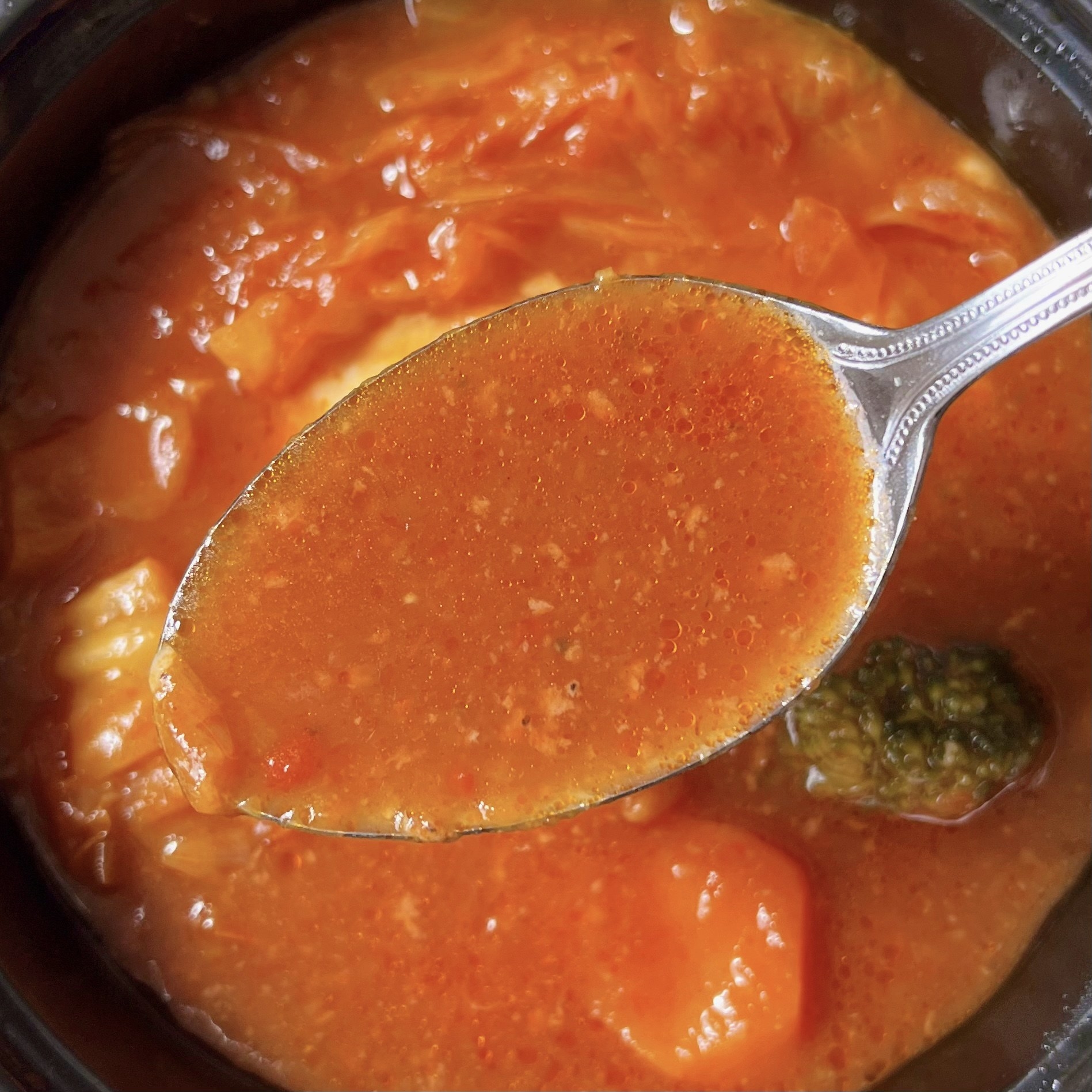 セブン-イレブンのオススメのフード「とろーりチーズの小さいトマト鍋」