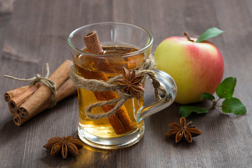 Autumn-spiced apple tea