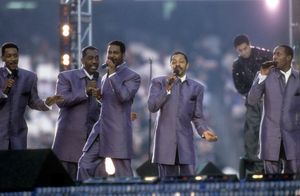 The Temptations performing