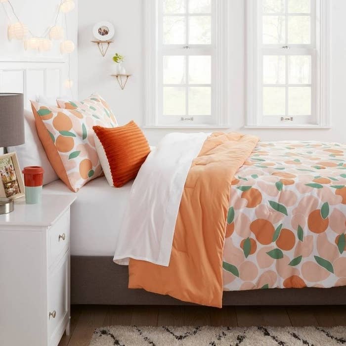 a peach duvet cover and pillow set