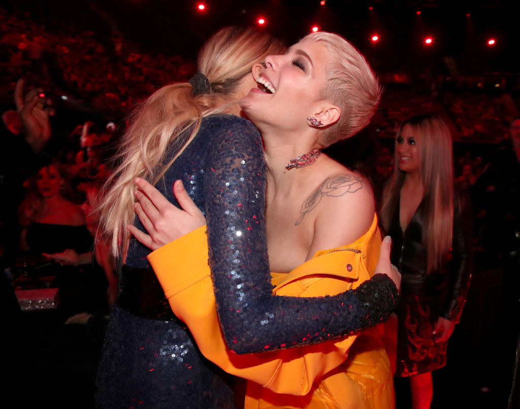 Halsey and Kelsea hugging