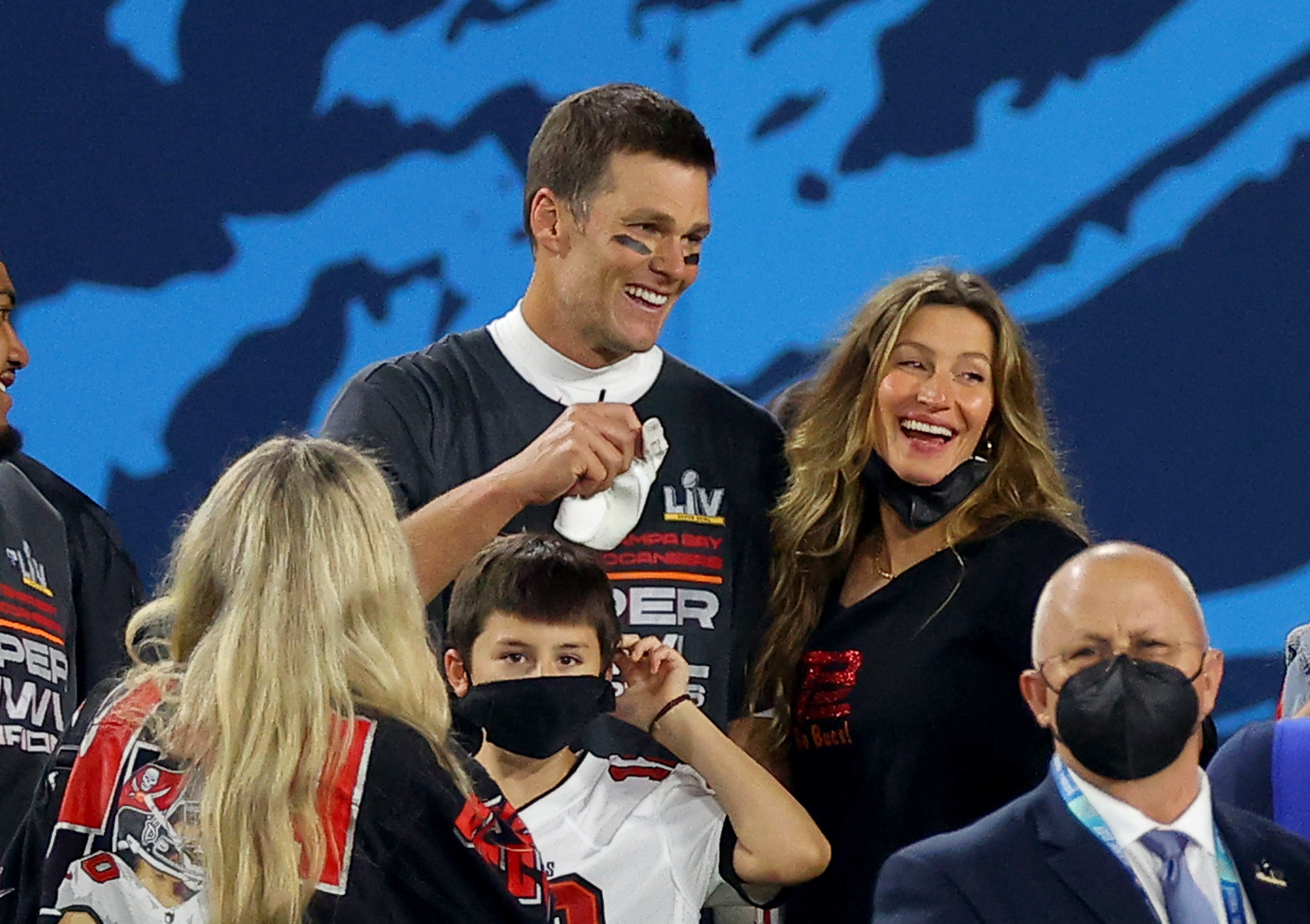 Trouble? Tom Brady's kids attend Bucs-Packers game but Gisele Bundchen was  nowhere to be seen adding fuel amidst split rumours