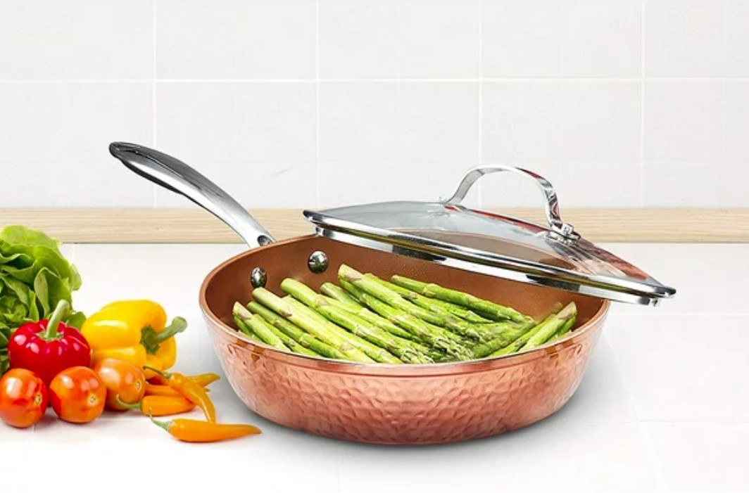 The fry pan with lid